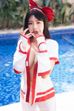 小柔在公厕被灌满jing液