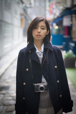 她美丽