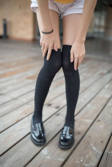 少女的4